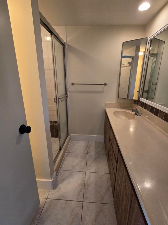 Building Photo - 3811 38th Way