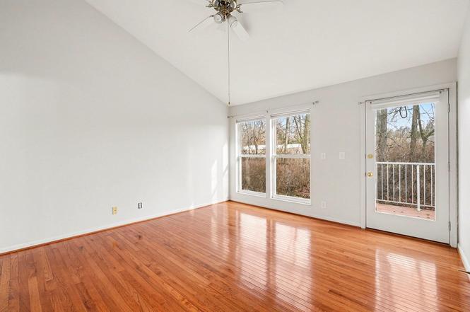 Building Photo - 2495 Fountain Pl