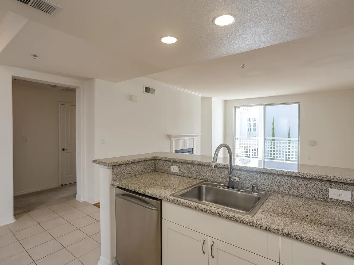 Building Photo - 3901 Lick Mill Blvd