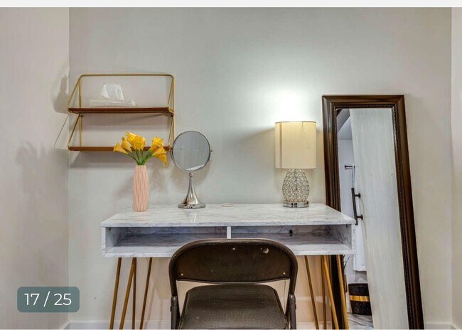 Building Photo - 65 Corbin Ave