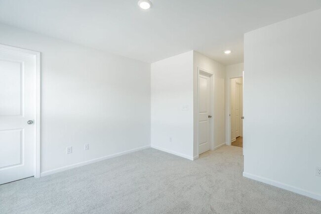Building Photo - 4186 Tillie Cir