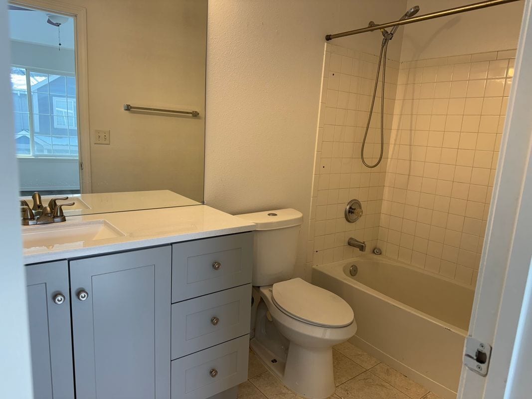 Building Photo - 19226 E Carolina Pl