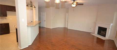 Building Photo - 1803 Ascot Ln