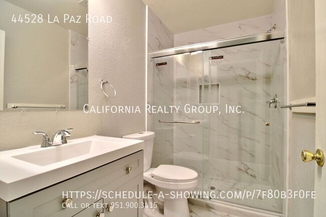 Building Photo - 44528 La Paz Rd