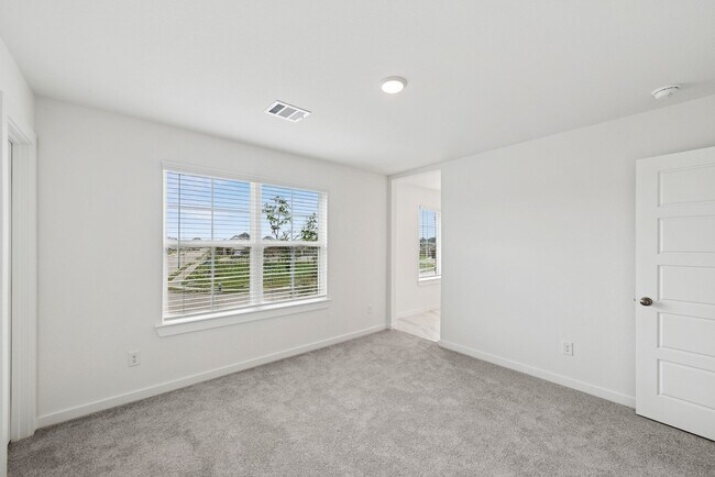 Building Photo - 5847 Sunrise Btm Ln