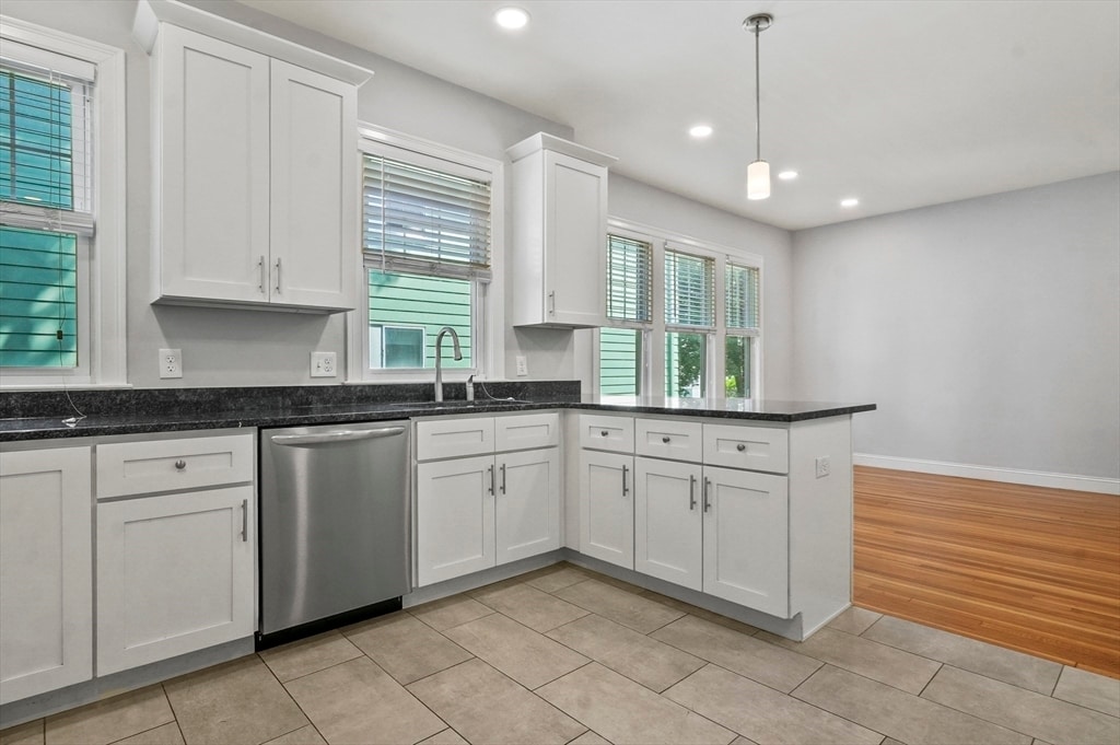 Building Photo - 91 Verndale St