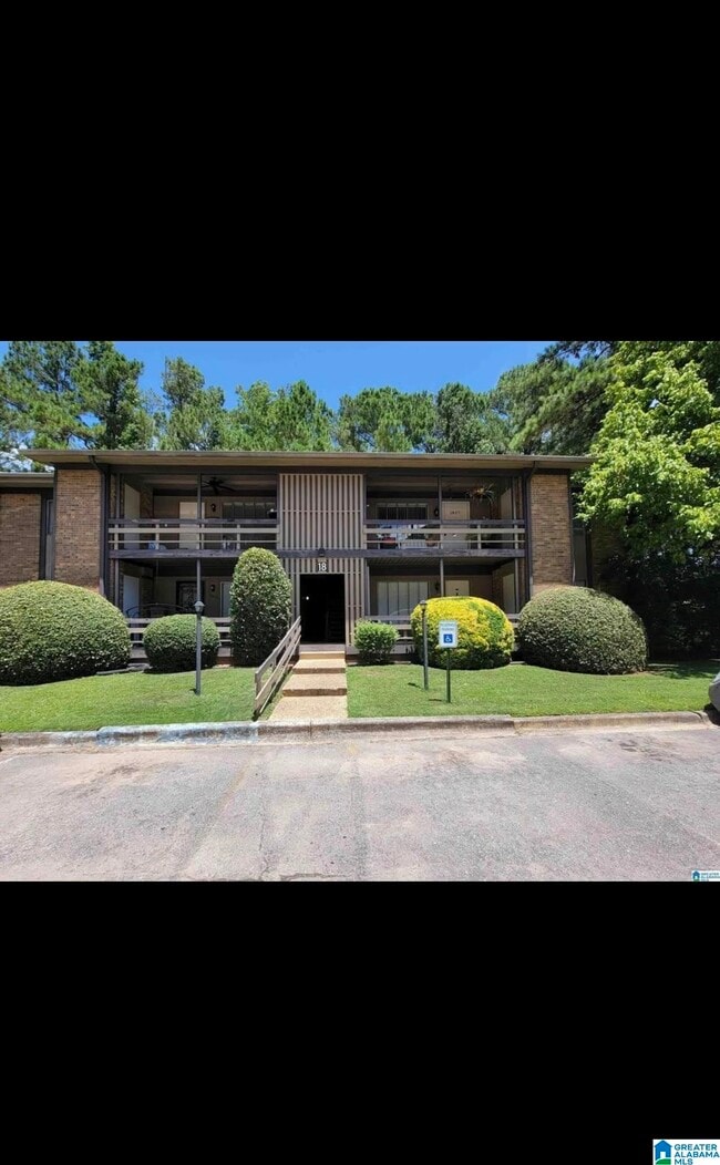 Primary Photo - 3101 Lorna Rd