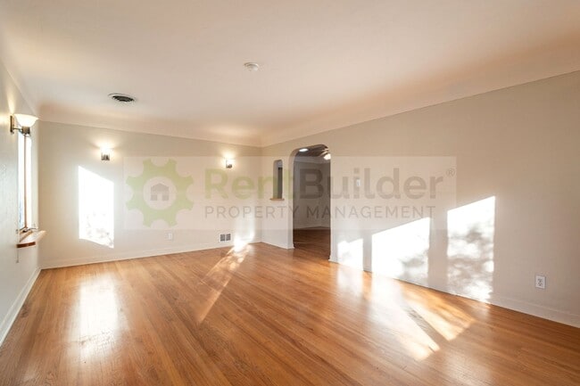 Building Photo - CALL US TODAY AT (505) 892-4400 TO SCHEDUL...