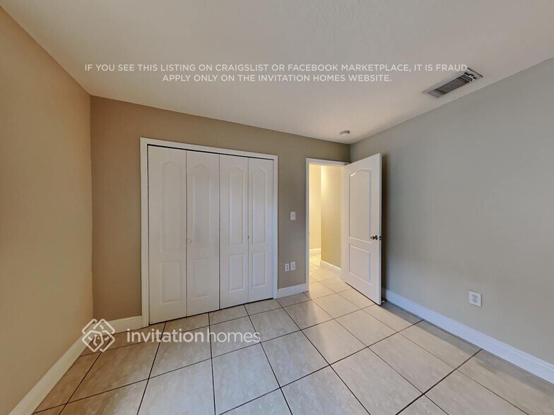 Building Photo - 14993 SW 59th St