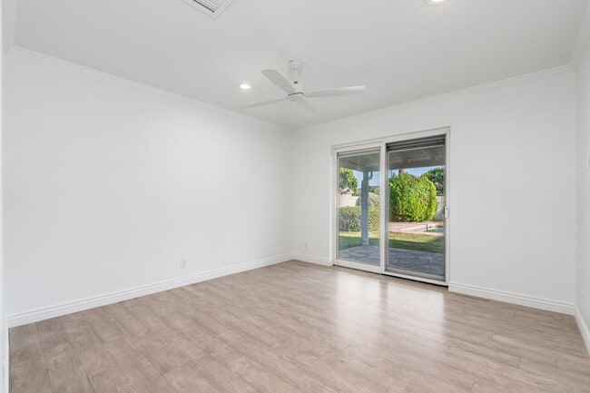 Building Photo - 6709 E Monterosa St