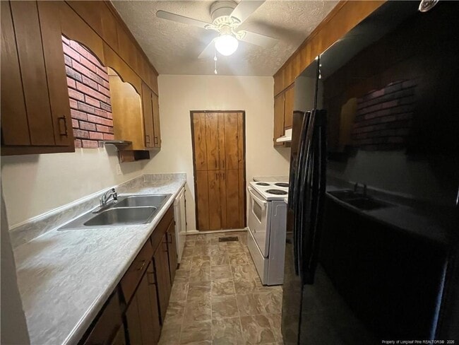 Building Photo - 4809 Belford Rd