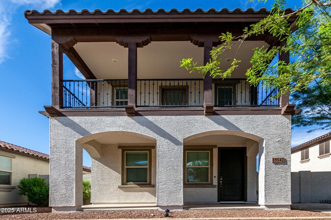 Building Photo - 15142 W Sherman St