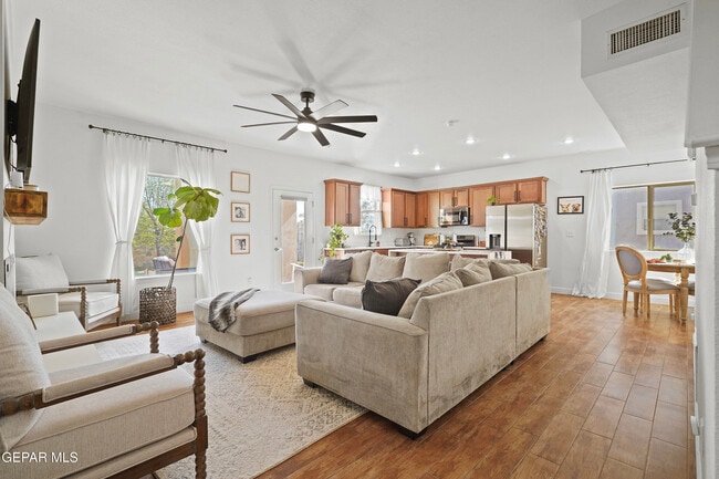 Building Photo - 3760 Loma Jacinto