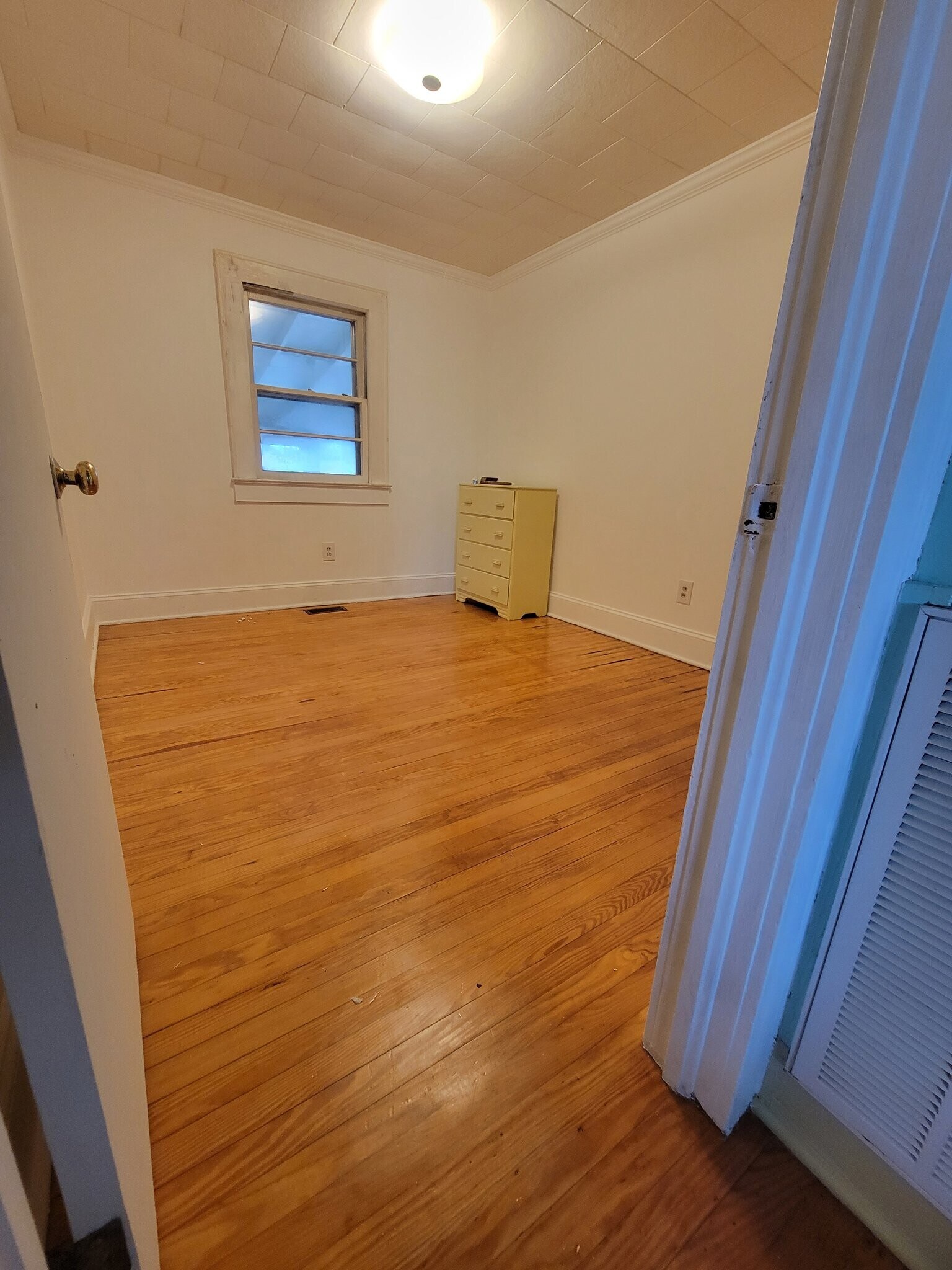 Building Photo - 206 N McCaskey Rd