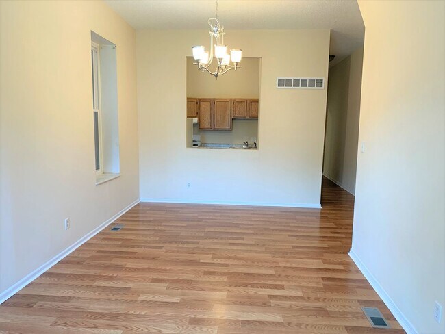 Building Photo - 4376-4378-4378 Gibson Ave