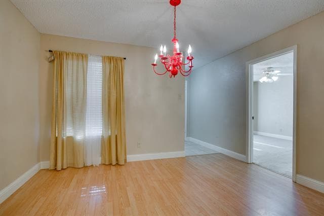Building Photo - 822 Creekside Dr