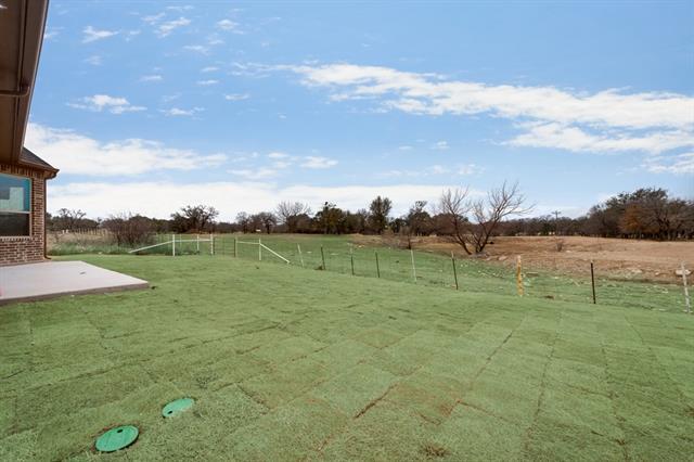 Building Photo - 3200 Windcrest Dr