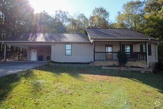 Building Photo - Great Home Close to Pell City