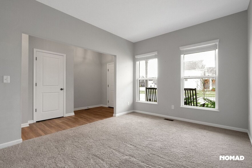 Building Photo - 261 Minton Dr