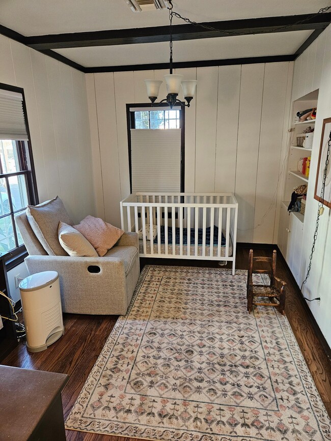 Building Photo - 9022 Alcott St