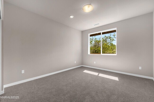 Building Photo - 1460 Copper Point Cir