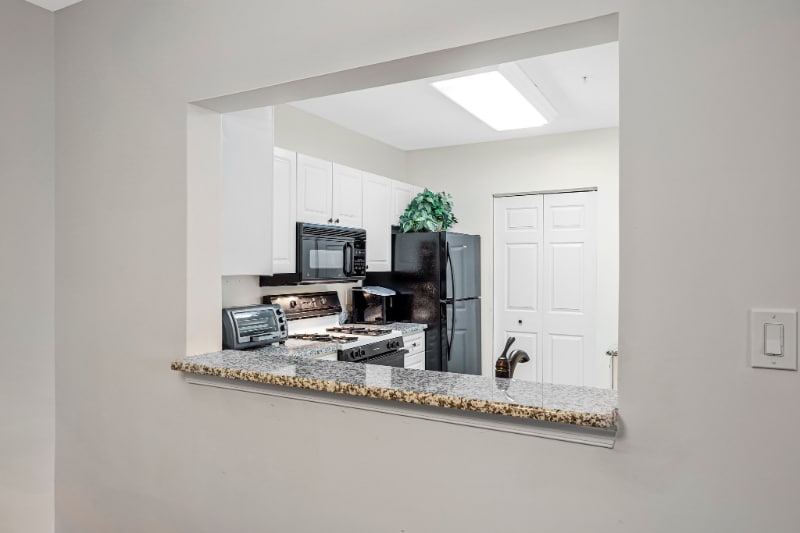 Building Photo - 20320 Beechwood Terrace