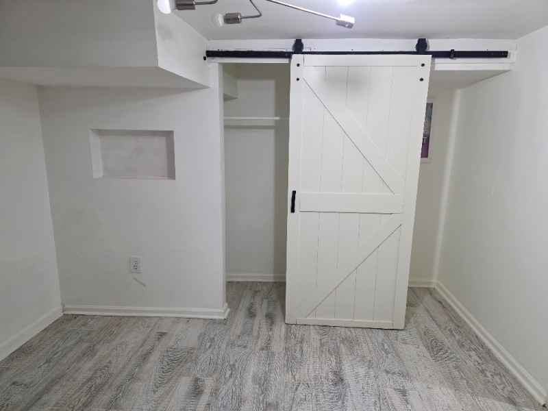 Building Photo - 2080 E Roxboro Rd NE