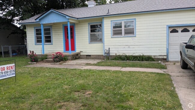 Building Photo - 3500 Wilma Ave