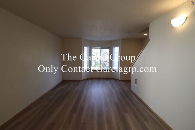 Building Photo - 4861 SW 150th Pl