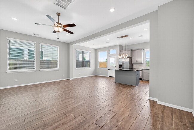 Building Photo - 5011 Pr Ter Ln