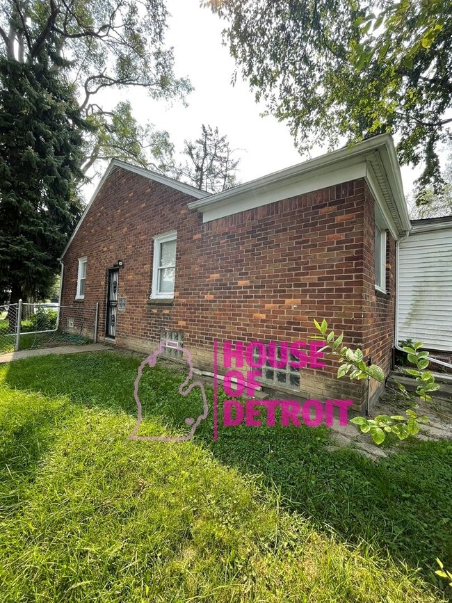 Building Photo - Beautiful 3 Bedroom Single Family ~Summer ...