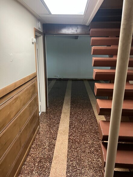 Basement - 3455 E Lunham Ave