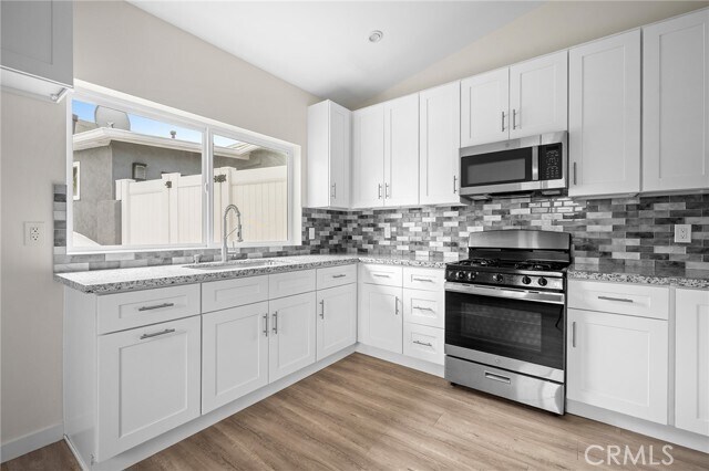 Building Photo - 10321 Sherman Grove Ave