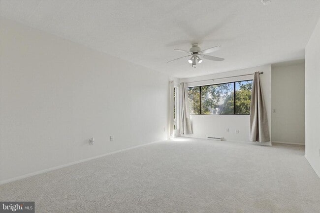 Building Photo - 503 Freedom Cir