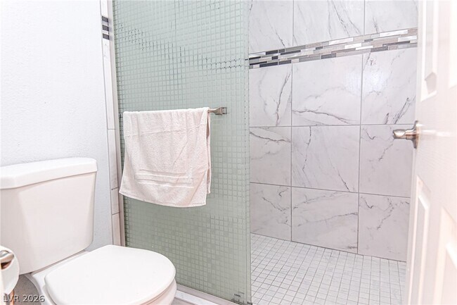 Building Photo - 9009 Feather River Ct