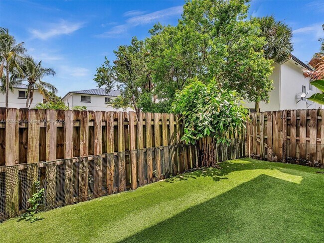 Building Photo - 2771 Treasure Cove Cir