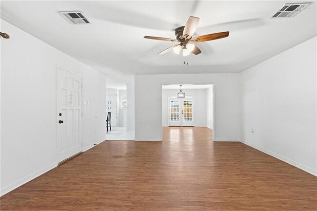 Building Photo - 426 Pine St