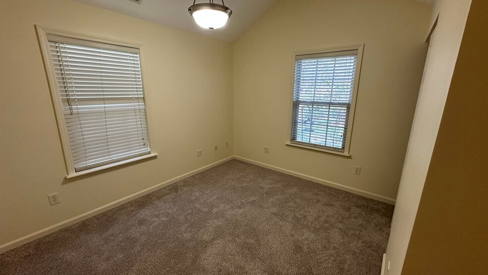 BR 2 - 555 Goldon Trophy Trl