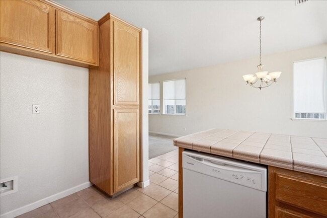 Building Photo - 312 Lone Spur Dr