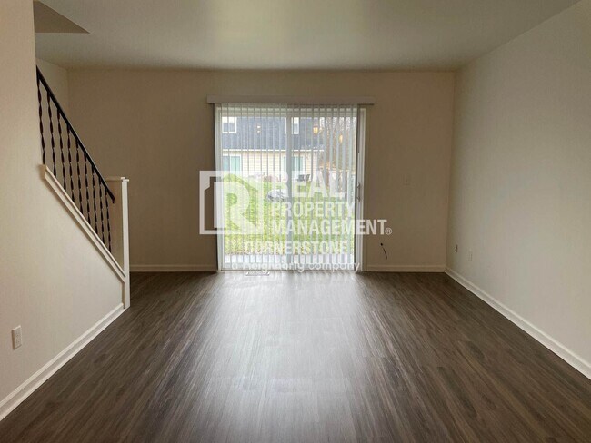 Building Photo - Modern Comfort Meets Peaceful Living