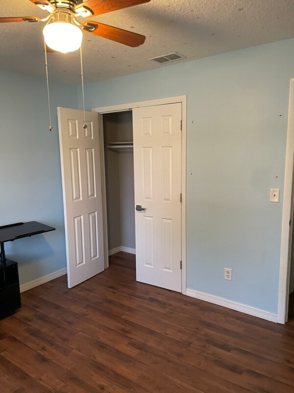 Building Photo - 537 Trend Rd