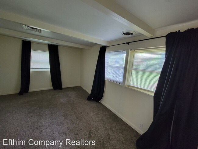 Building Photo - 3 br, 1 bath House - 9447 Minerva Ave.