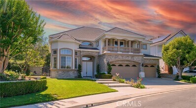 Building Photo - 21 Bent Oak