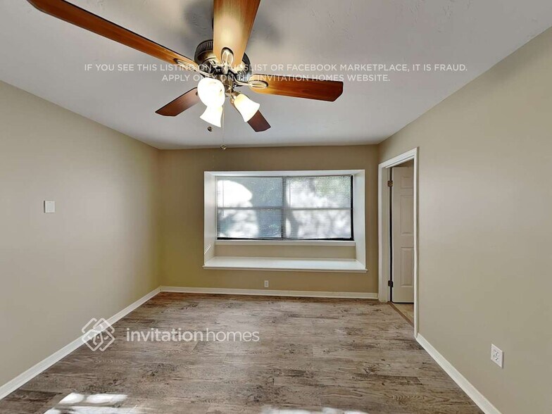 Building Photo - 311 Stanley Bell Dr