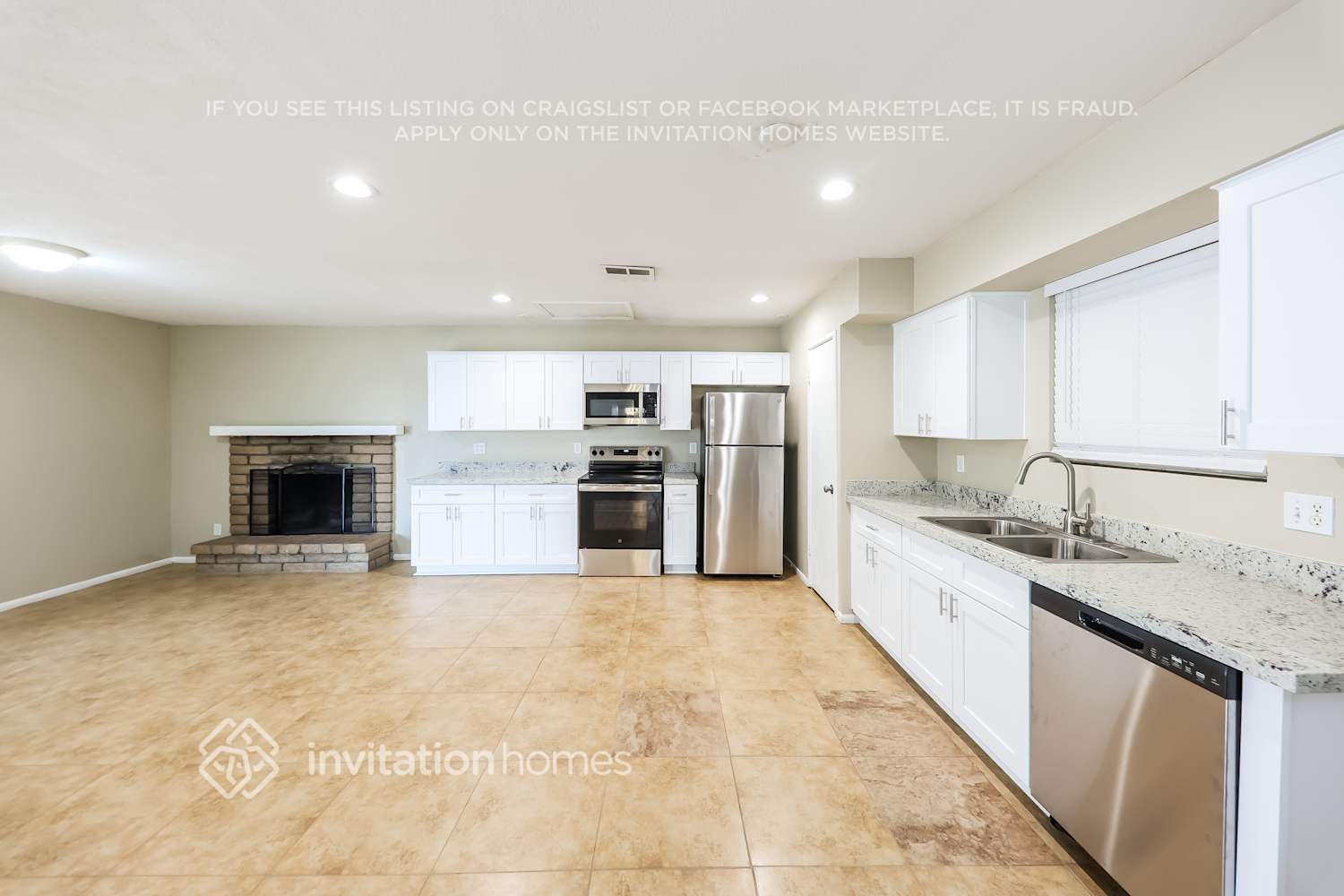 Building Photo - 1030 W Anderson Dr