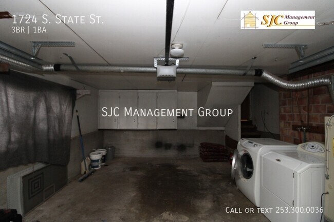 Building Photo - 1724 S State St