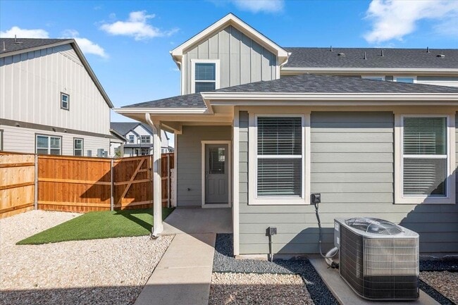 Building Photo - 2510 Ophelia Levi Ln