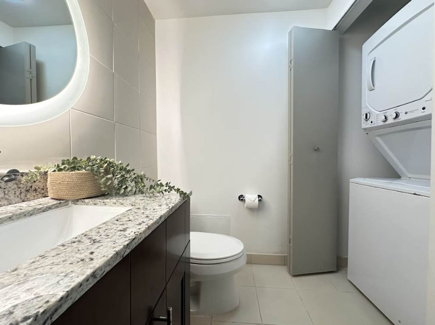 Building Photo - 2889 McFarlane Rd