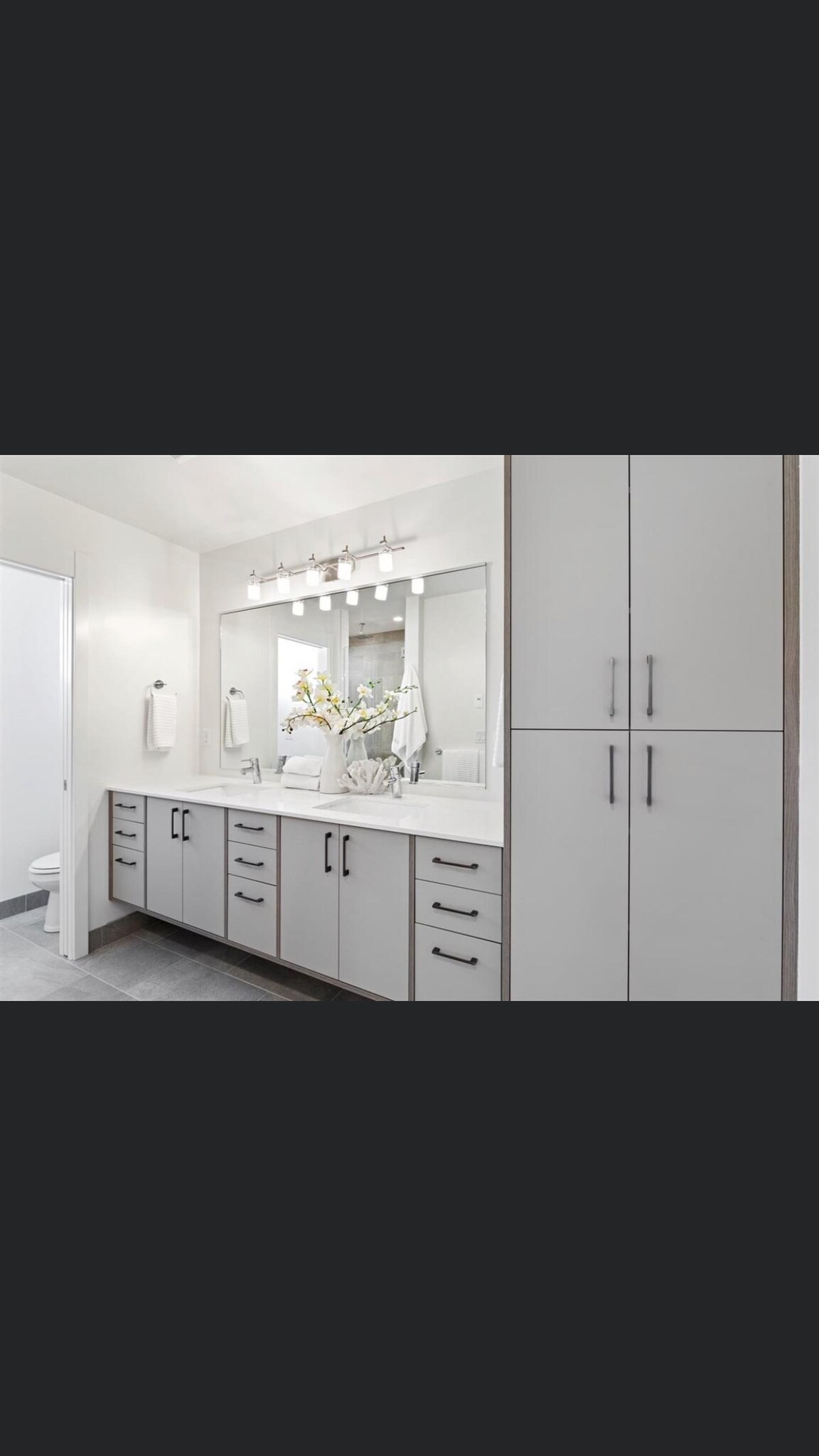 Building Photo - 3306 W Government Way