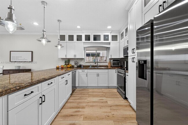 Building Photo - 15874 SW 138th Terrace